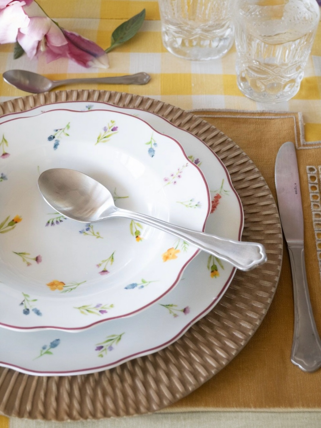 Servizio piatti 18 pezzi Millefiori porcellana Tognana