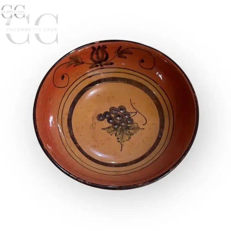 Bowl in terracotta con design di uva, parte della collezione Coppetta Rossa di Gubbio