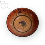 Bowl in terracotta con design di uva, parte della collezione Coppetta Rossa di Gubbio