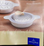 Grattugia Home Elements in porcellana Villeroy&Boch per servire formaggi su piatto