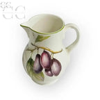 Lattiera Cascara porcellana Villeroy&Boch con design di prugne su ceramica