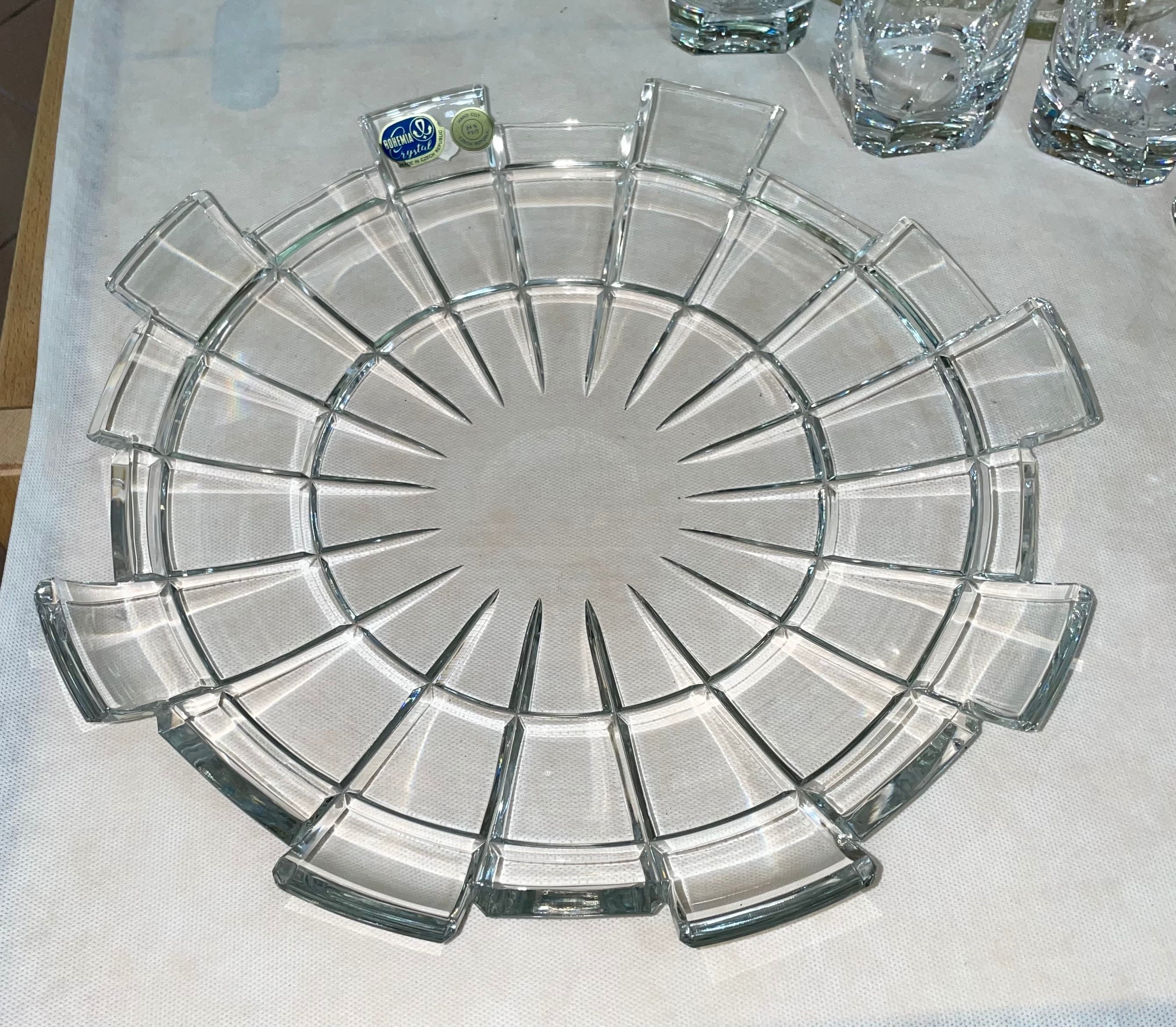 Piatto centro tavola in cristallo di Boemia