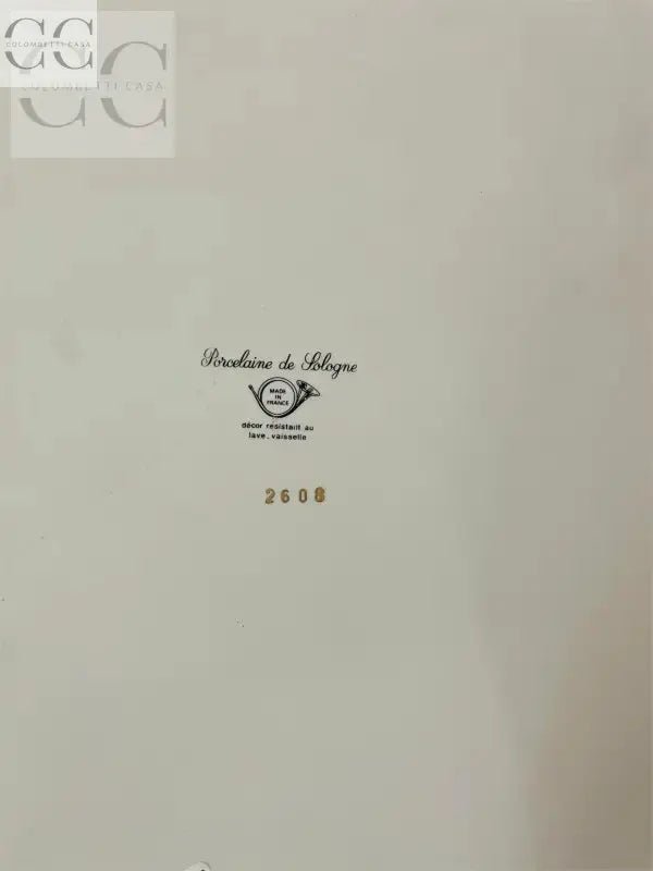 Marchio in porcellana con corno e numero 2608 su piatto torta Porcelaine de Sologne