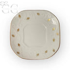 Piatto quadrato bianco con accenti in foglia d’oro per Tazza Caffè Richard Ginori