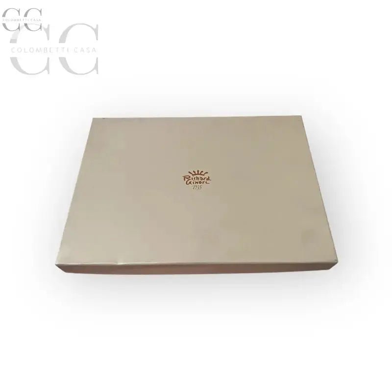 Scatola rettangolare chiara del Vassoietto Richard Ginori con decoro agrifogli